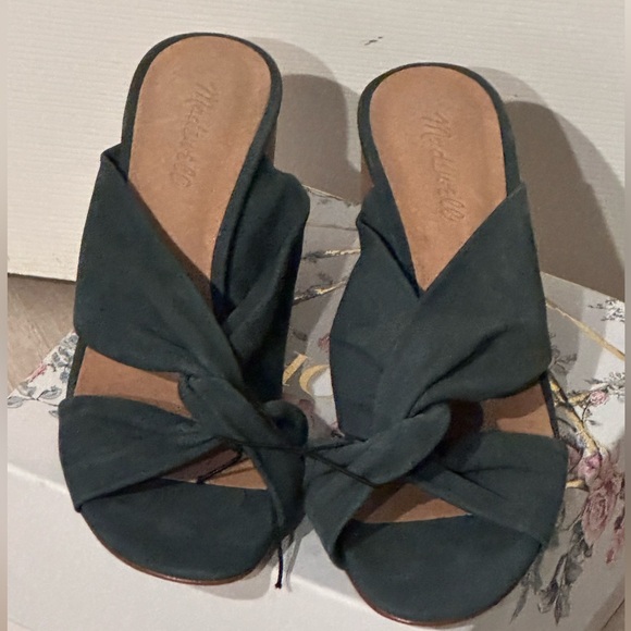 MADEWELL The Sari Crisscross Sandal - NWOT - Picture 4 of 8